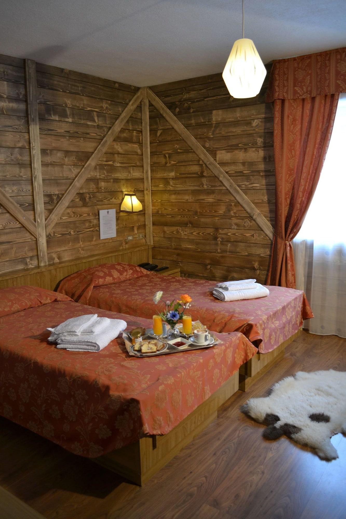 Hotel Rododendro Val Di Fassa Campitello di Fassa Exteriér fotografie